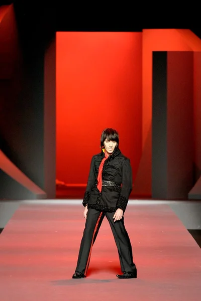 Look 33
